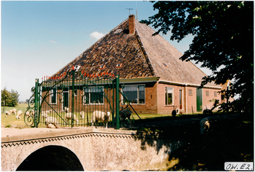 CPH_map3_130 Stolpboerderij van de familie D. Pronk aan de Oosterweg nummer E2.(achtergrondinformatie: Piet Hetjes)